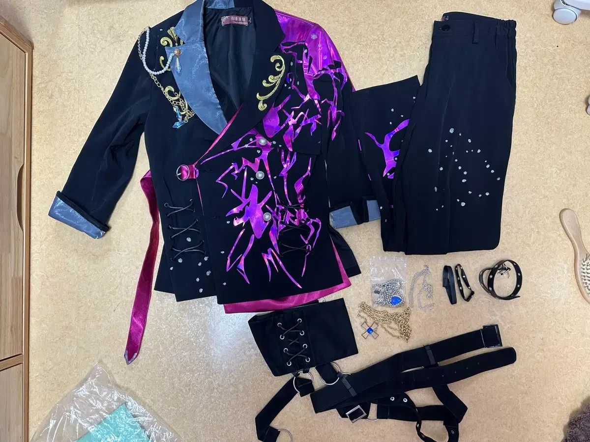 あんさんぶるスターズ 羽風 薫 フラッシュバック下 ハコ COS コスプレ