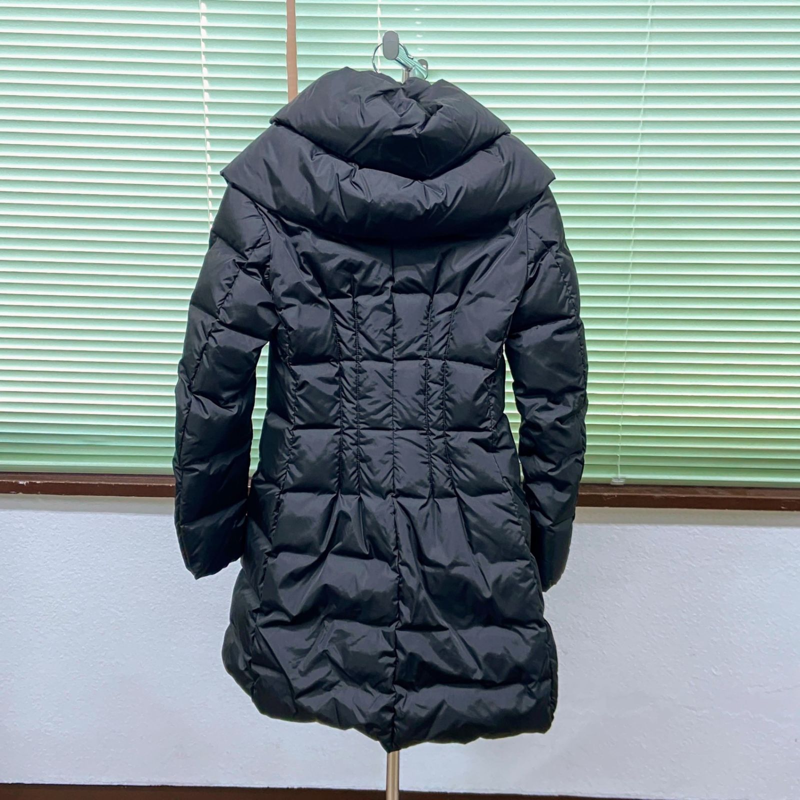 超美品 モンクレール シロセス　CYROSELLE ロングダウンコート サイズ３ 美品 モンクレール シロセス CYROSELLE ロングダウンコート サイズ:1