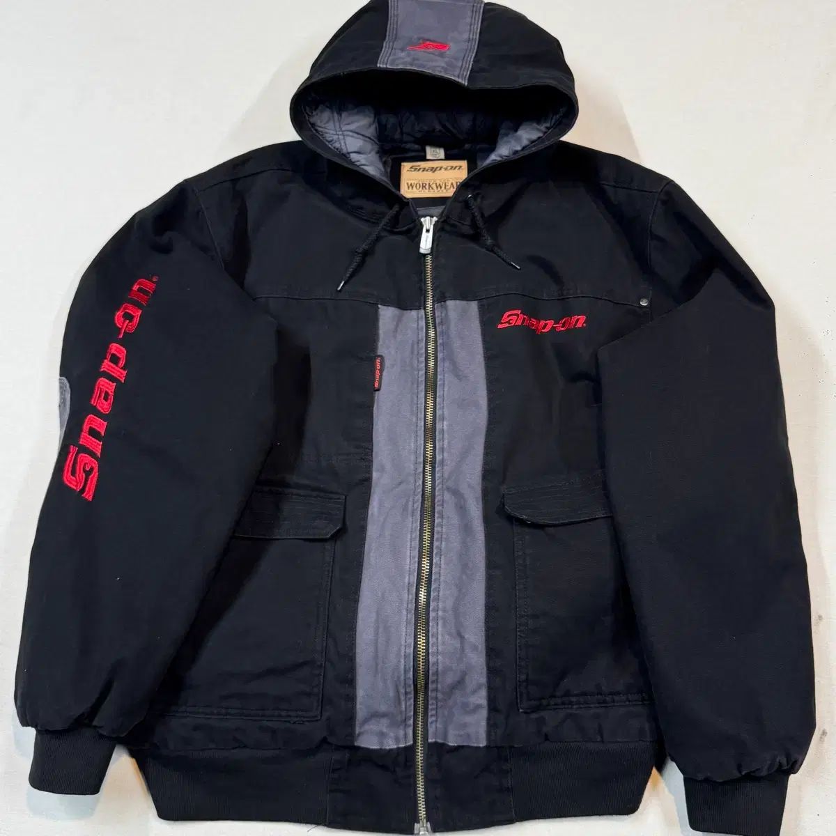 Snap-on フード付き黒ジャケット(27日(木)までお値引) Snap-on フード付きジャケット ブラック - メルカリ