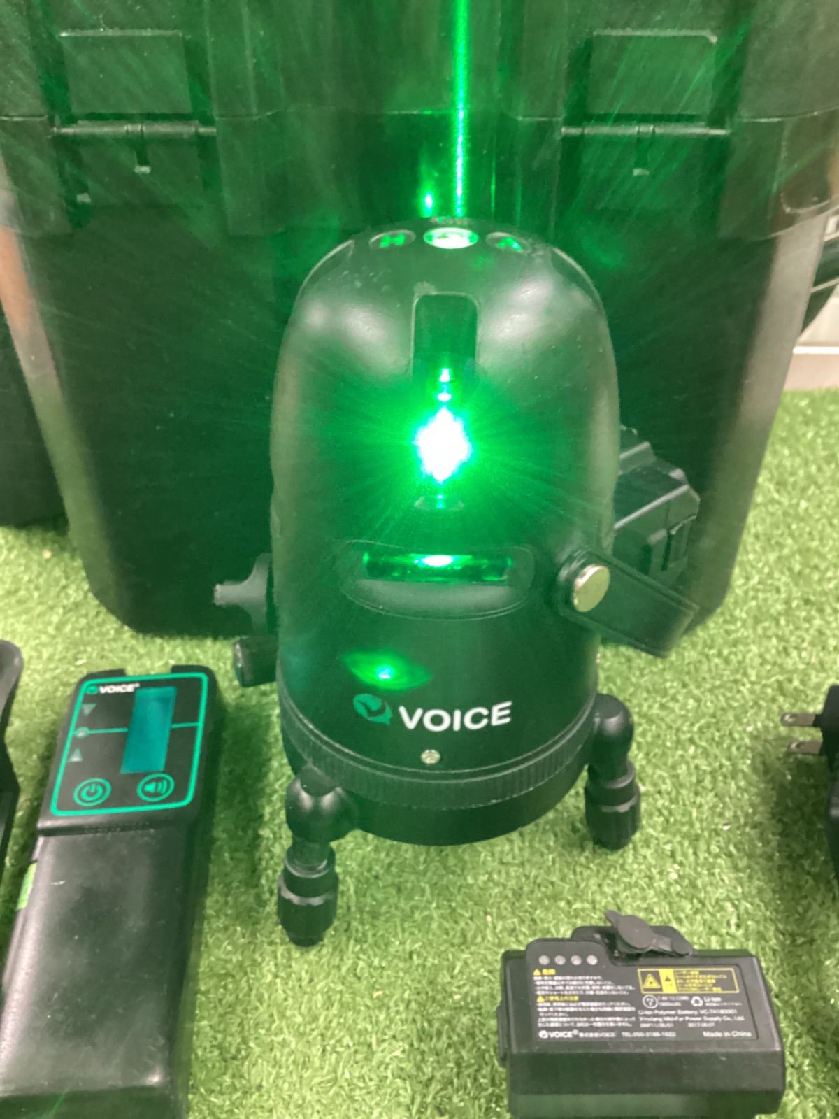  B VOICE レーザー墨出し器 5ライングリーンレーザー Model-G 5 4方向大矩ライン照射モデル 光学機器 計測 検査
