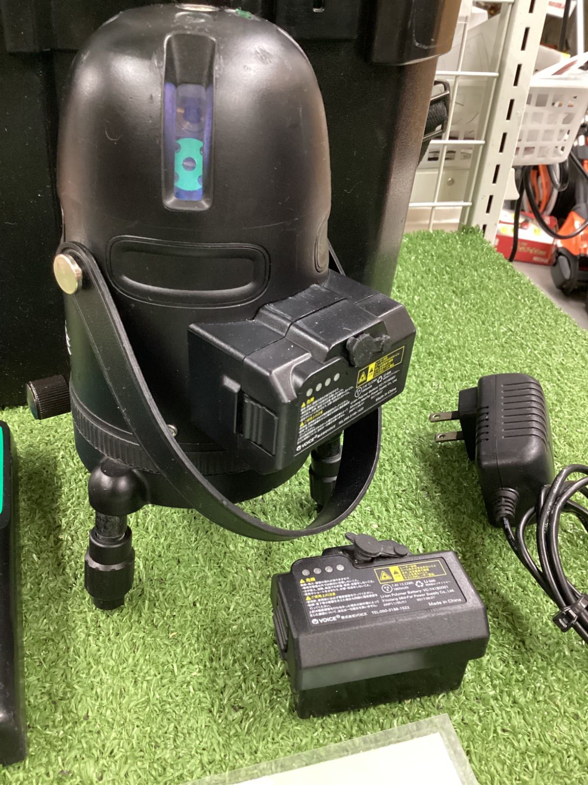 VOICE レーザー墨出し器