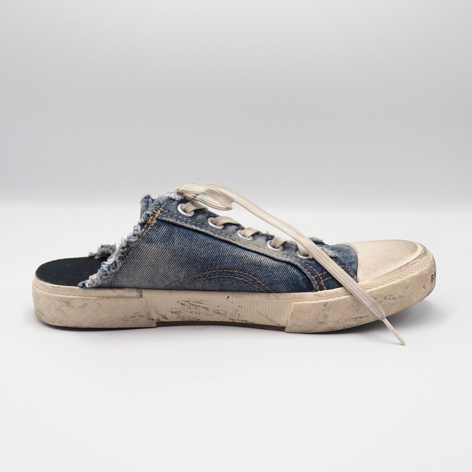 BALENCIAGA バレンシアガ　デストロイデニムミュール　サンダル BALENCIAGA デストロイド デニム ミュール スリッポン バレンシアガ