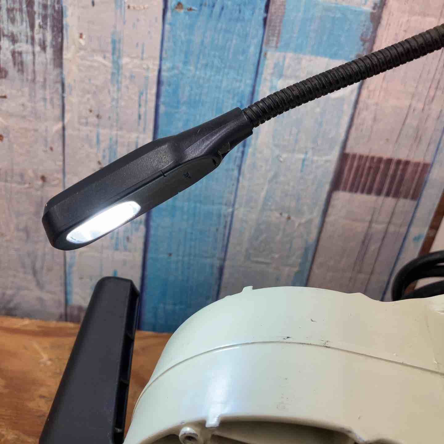 makita 卓上スライド丸のこ