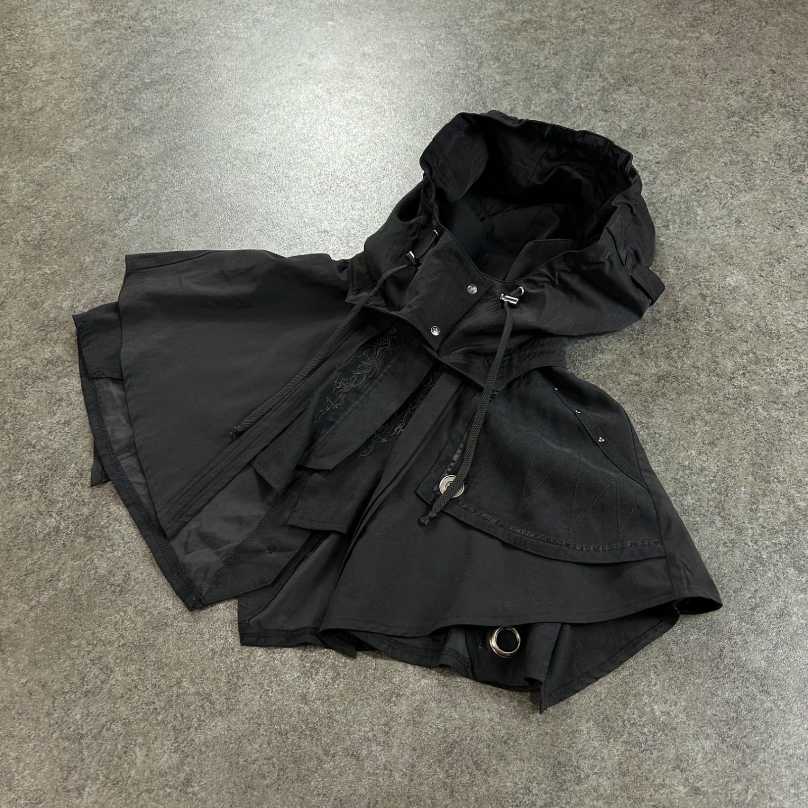 OZZ CONTE Ozz On Japan オッズコンテ オッズオン ポンチョ ブラック