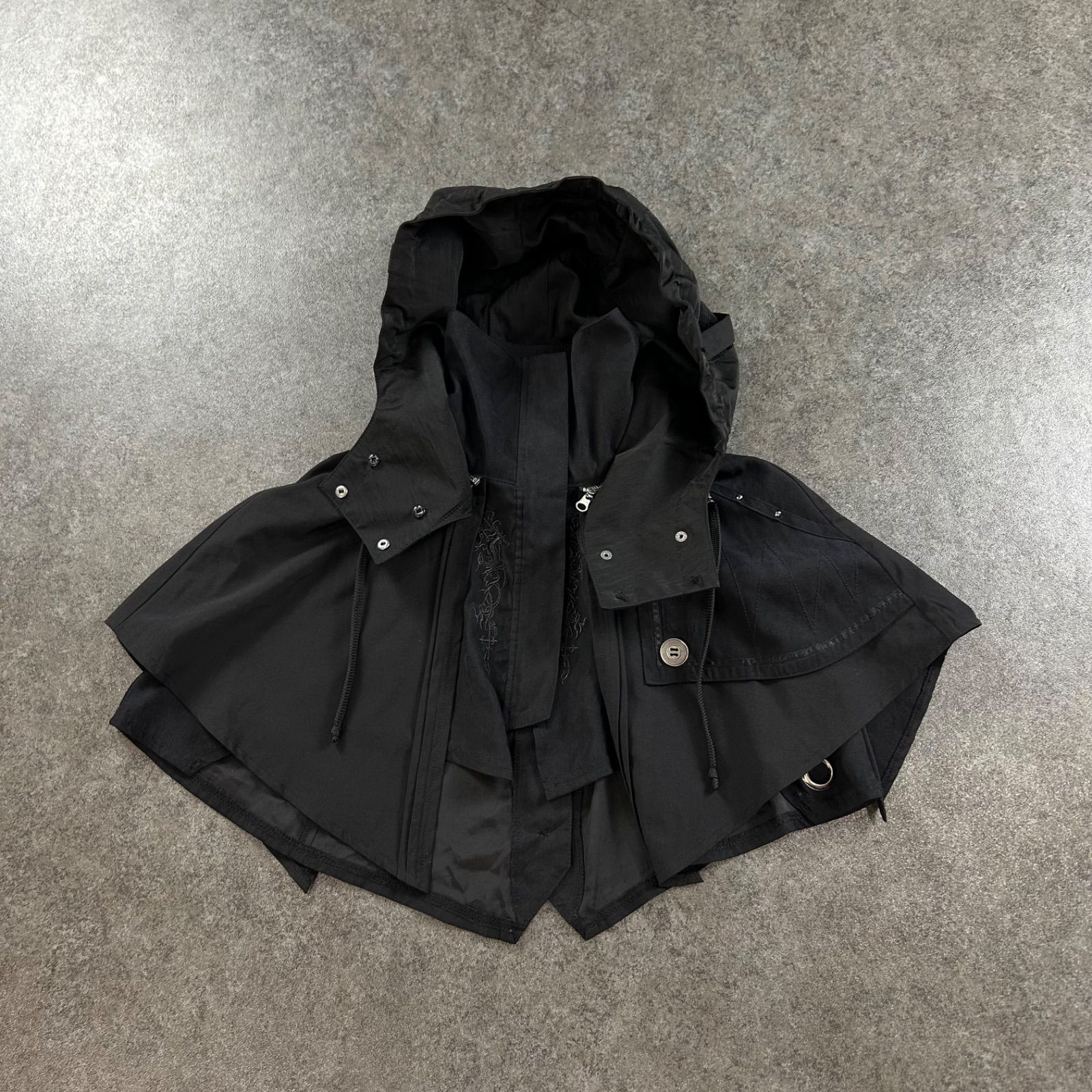 OZZ CONTE Ozz On Japan オッズコンテ オッズオン ポンチョ ブラック