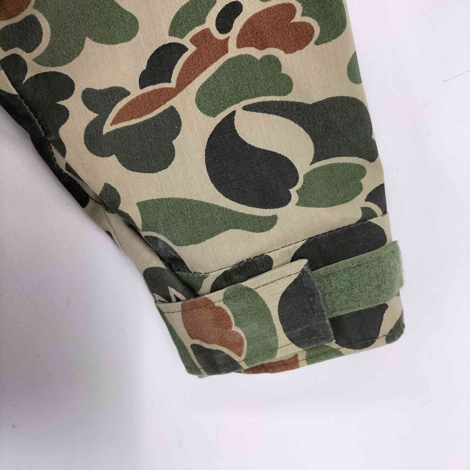 10x(テンエックス) 90S カモ柄 ゴアテックス ハンティングジャケット メンズ 表記無 【中古】【ブランド古着バズストア】 テンエックス 10x 90S カモ柄 ゴアテックス ハンティングジャケット