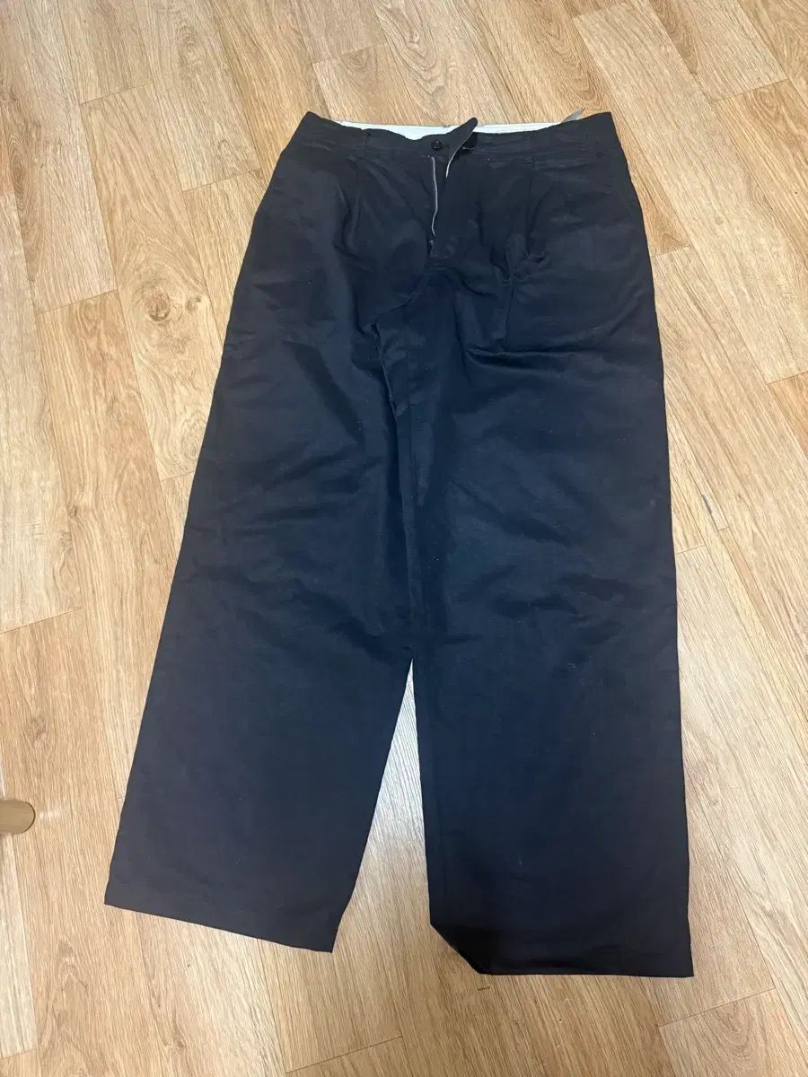 ポッタリー コットン リネン ブラック ズボン