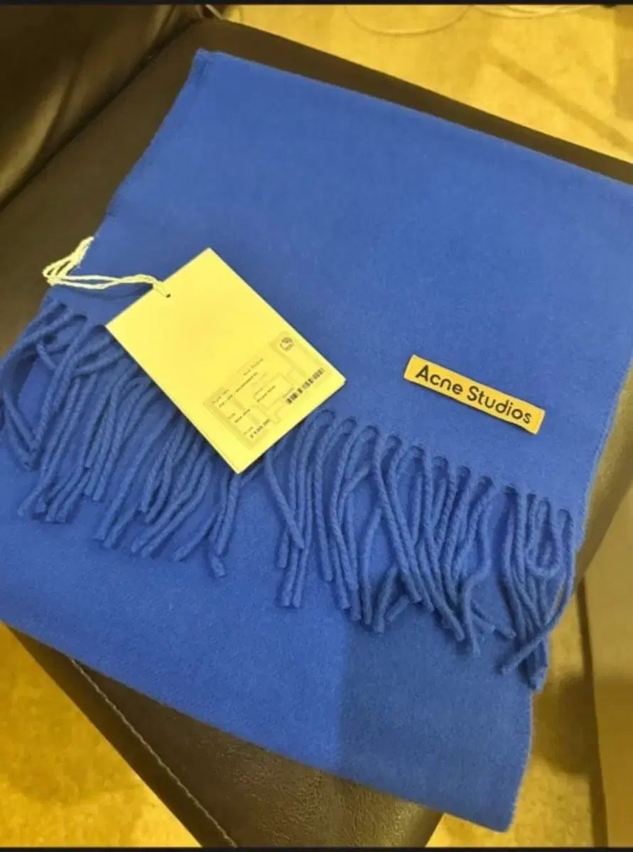 Acne Studios アクネストゥディオズ ロイヤルブルー SUJI フリンジ ウール スカーフ