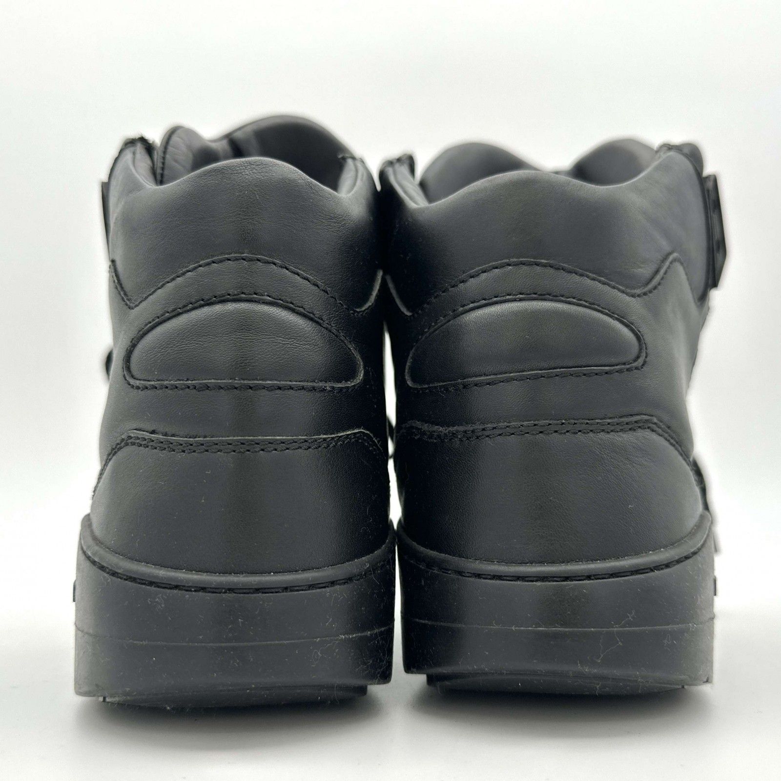 □激レア□ DSQUARED2 スニーカー 本革 ブラック 980A - メルカリ □激レア□ DSQUARED2 スニーカー 本革 ブラック 980A - メルカリ