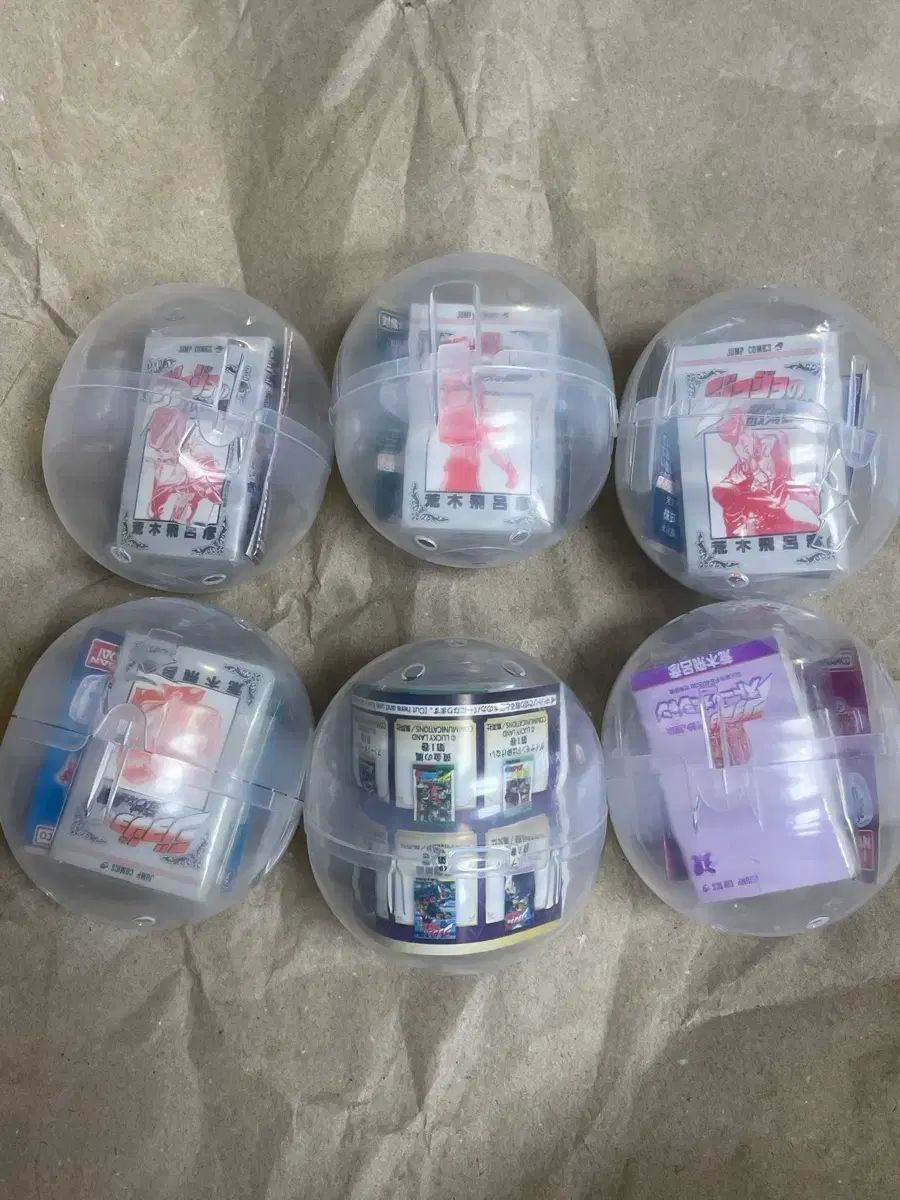 【定番人気，爆買い】 ジョジョの奇妙な冒険 ジョジョ 豆ガシャ 全種カプセルフィギュア ミニBOOK その他