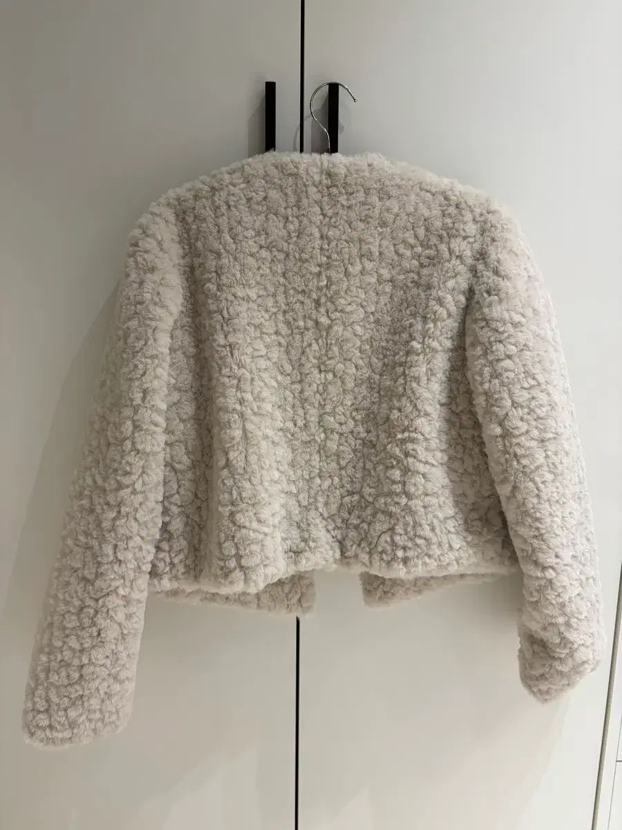  モア—ダン—ライク ファージャケット テーラードジャケット ジャケット アウター