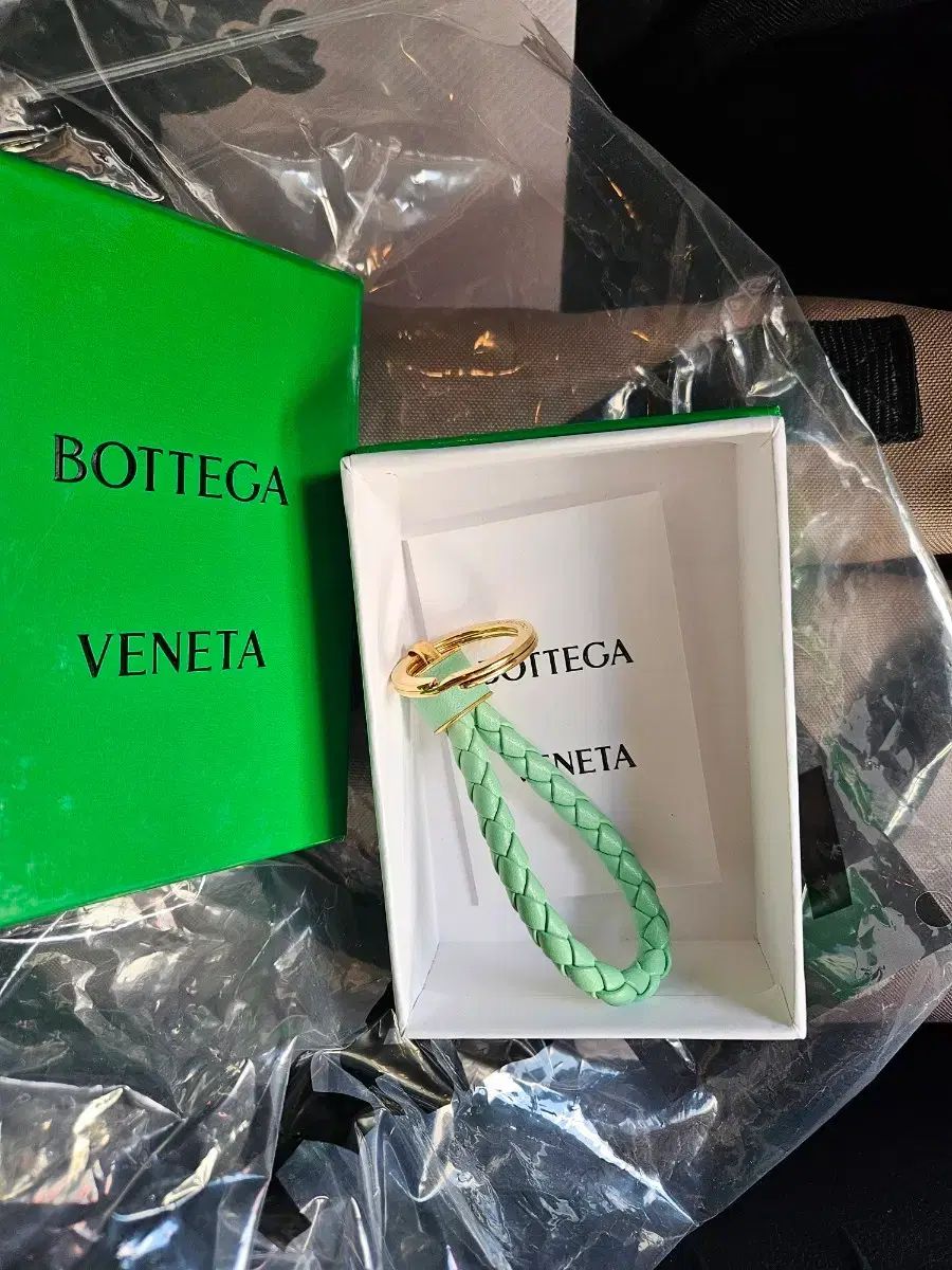 ボッテガ ヴェネタ イントレッチオ キー リング サイレン
