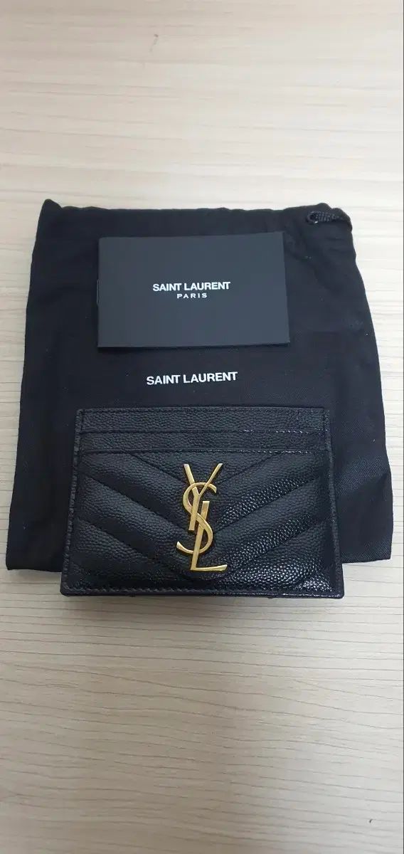 イヴ サンローラン Saint Laurent カードウォレット 財布 ゴールド 鑑定済