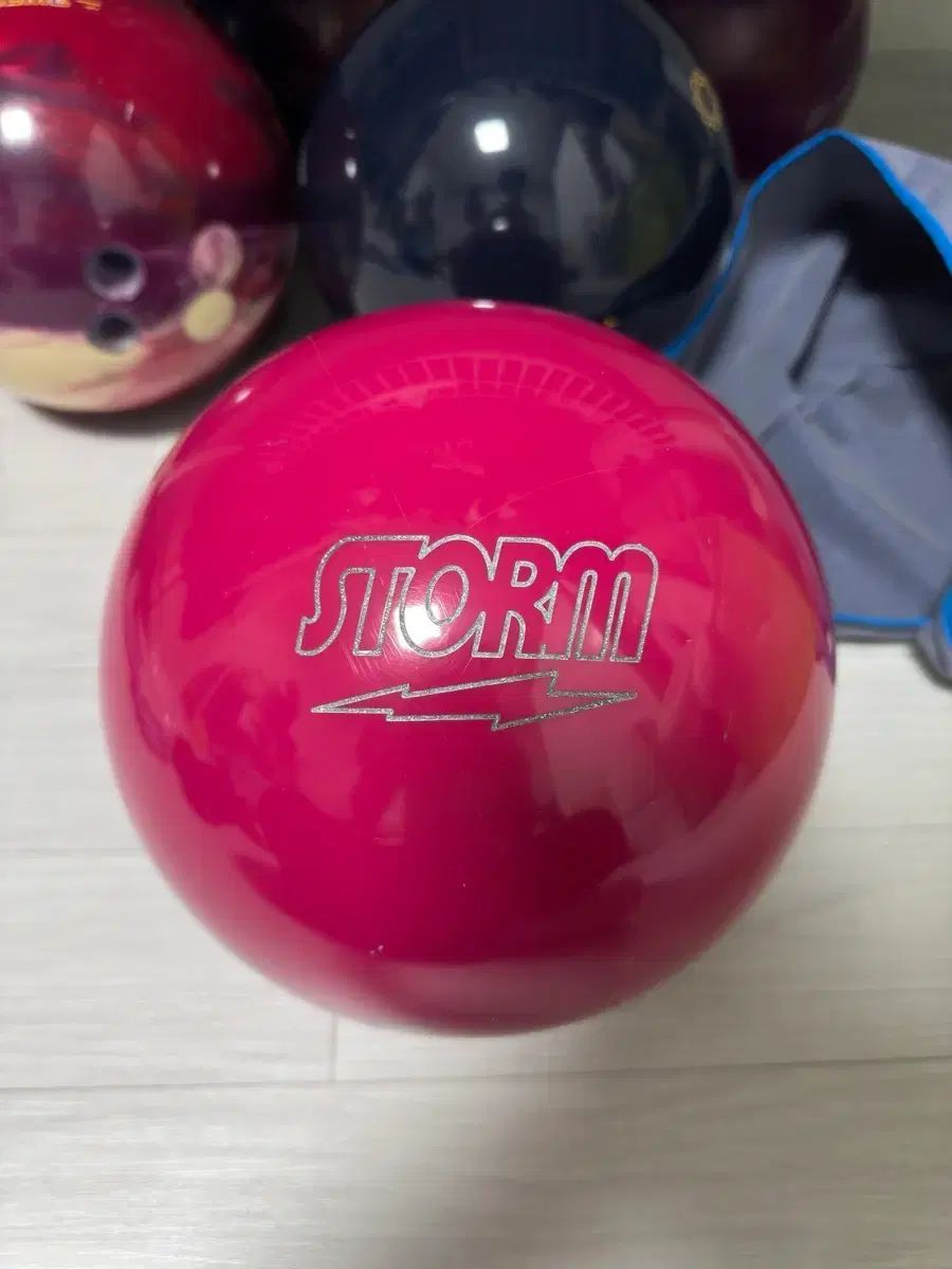 ストーム ゴーストロック 2 15 パウンド ボーリング