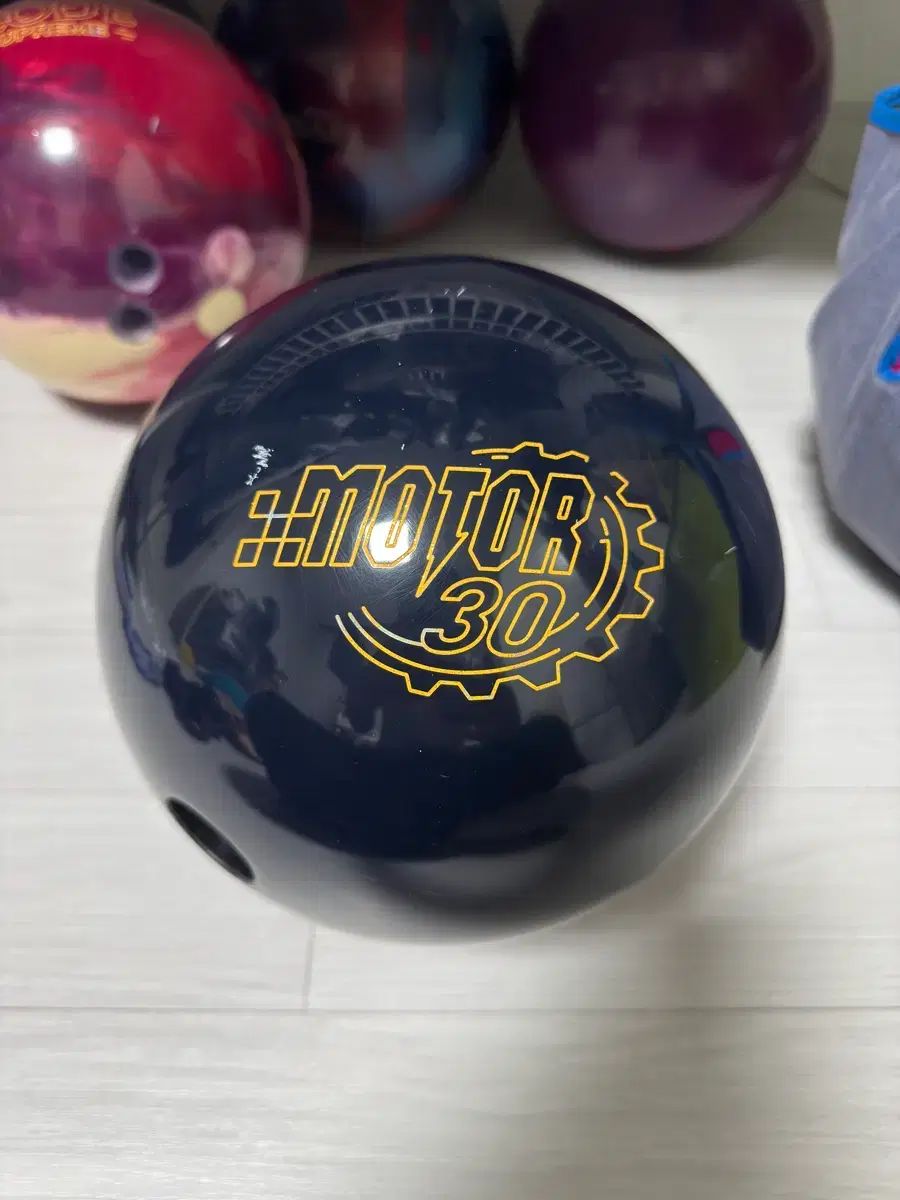 ストーム モーター 30 15 パウンド ボーリング