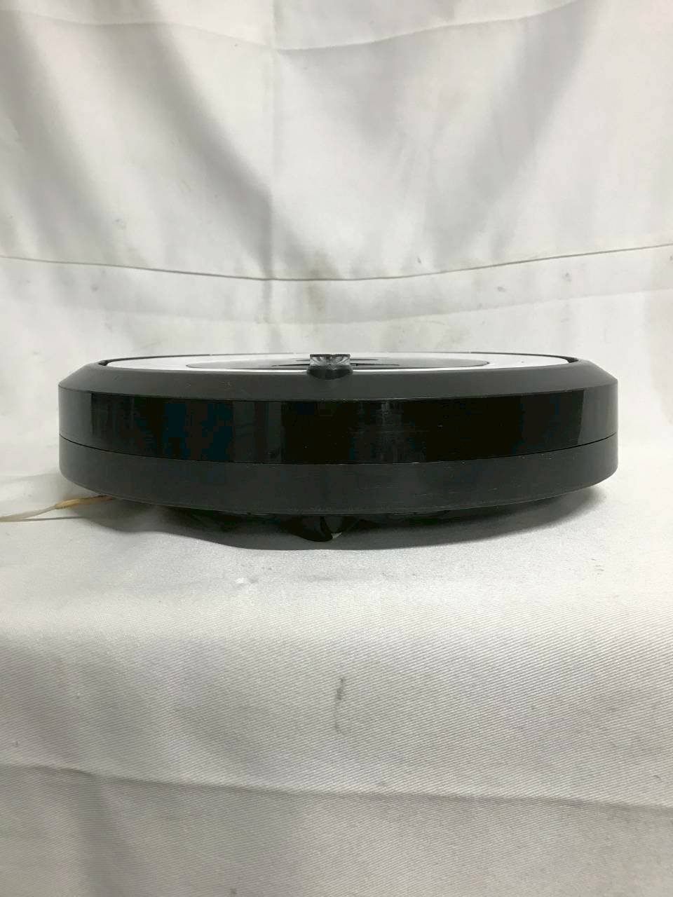 北見市発】iRobot Roomba 680 2016年製 白 ロボット掃除機 - メルカリ