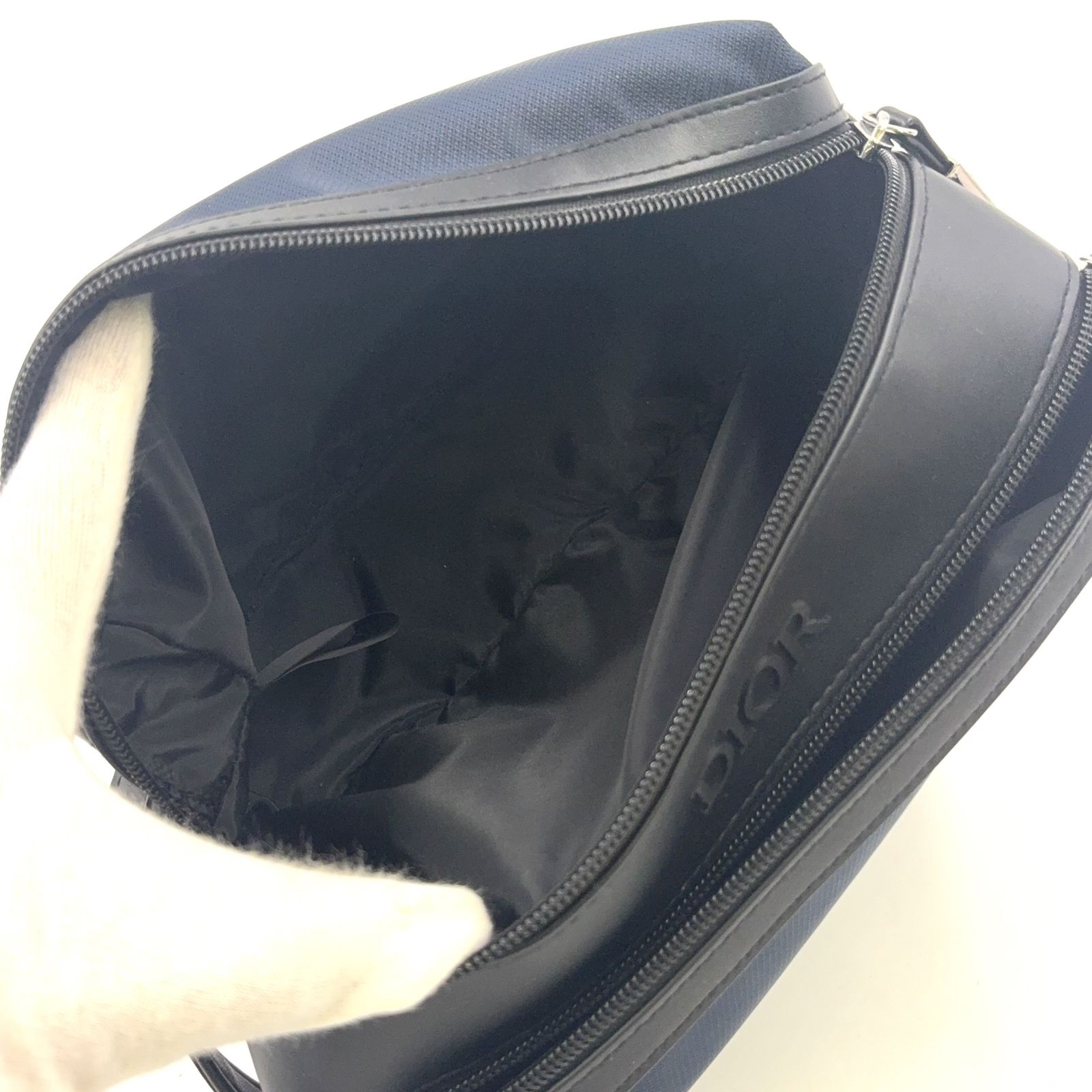 Christian Dior ダブルジップ ポリエステル ネイビー クラッチバッグ