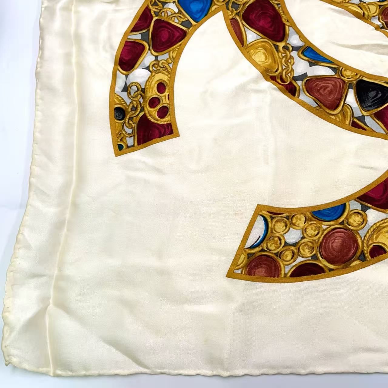 CHANEL ココマーク シルク ベージュ スカーフ