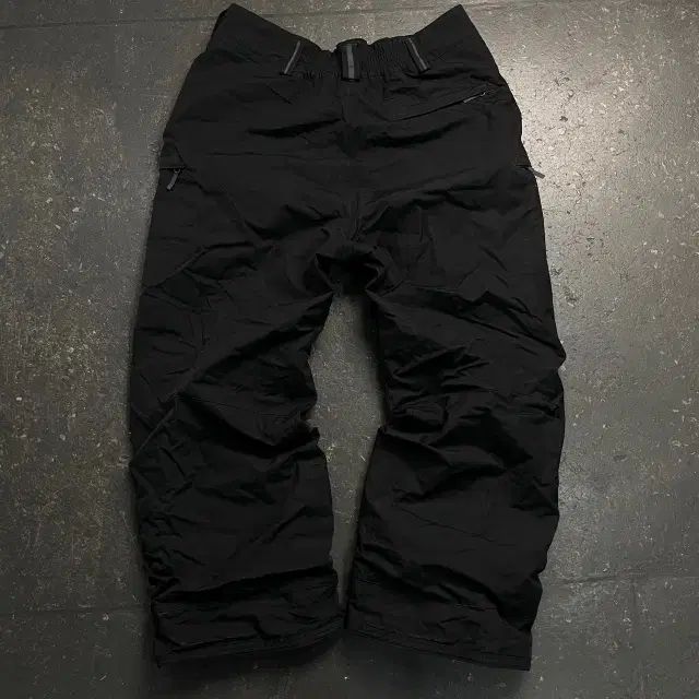 105 NIKE ACG GORE-TEX スキーパンツ - メルカリ