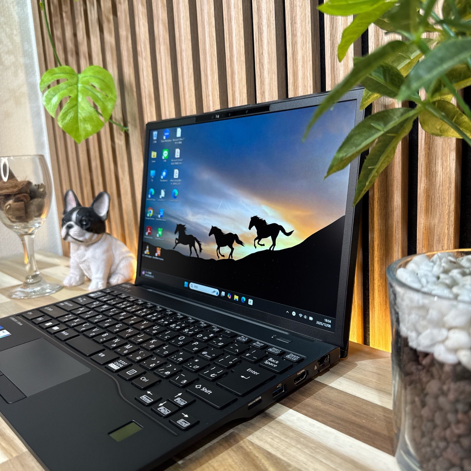 公式ショップ限定価格❣️/ LTE《2023年モデル》富士通 LIFEBOOK U9313