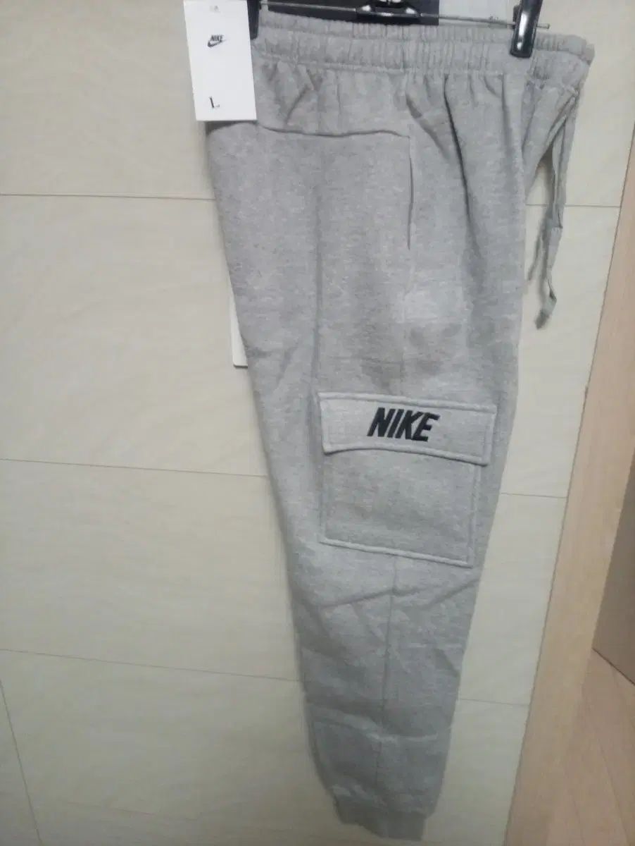 NIKE ナイキ グレー カーゴ ジョガー 裏起毛 コットン パンツ L