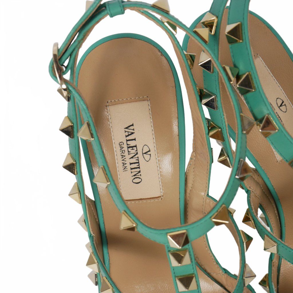 VALENTINO スタッズポインテッドトゥサンダル ヴァレンティノ ヴァレンチノ VALENTINO ロックスタッズ ストラップ