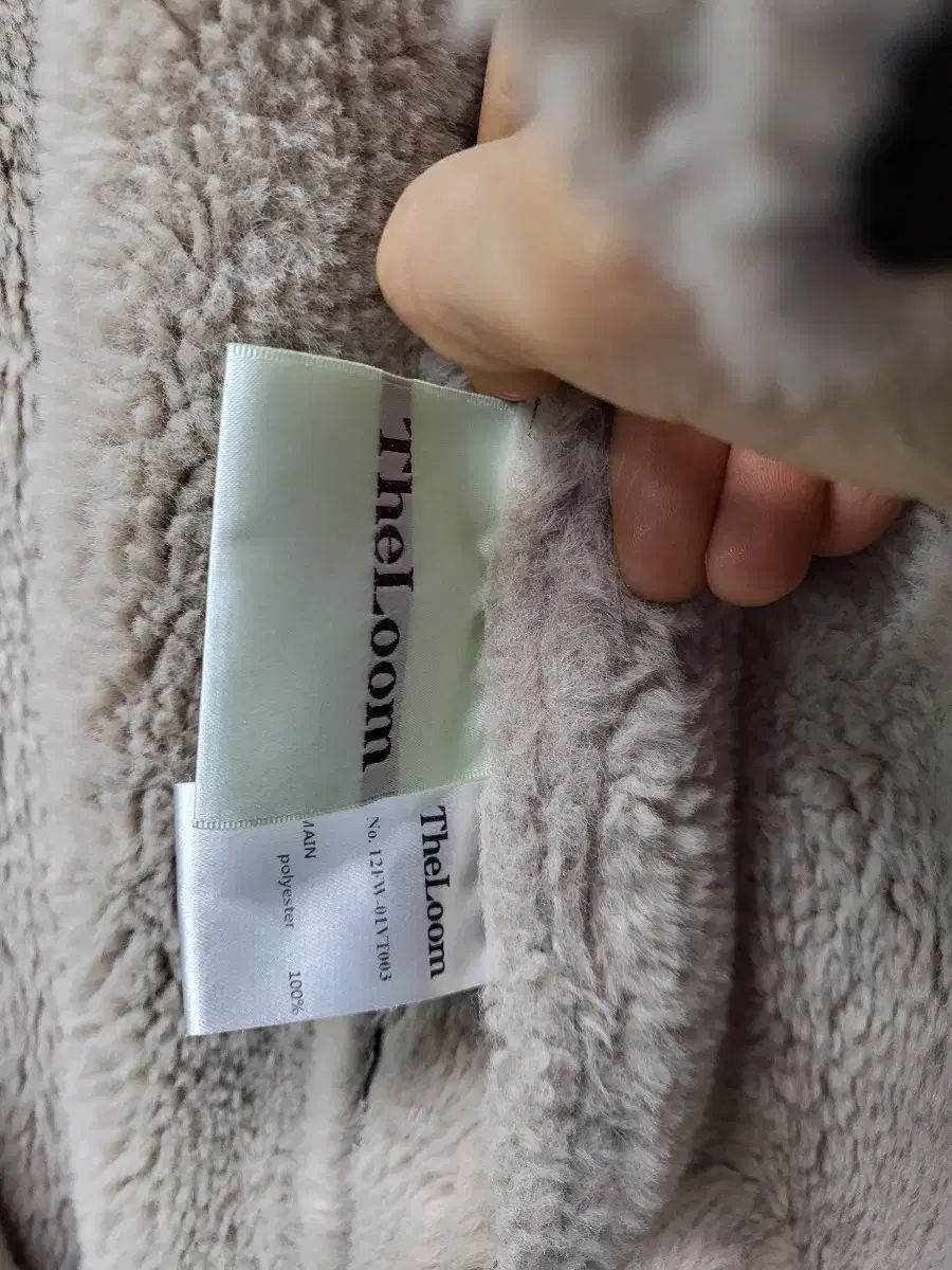 TheLoom人造ムートンロングベスト