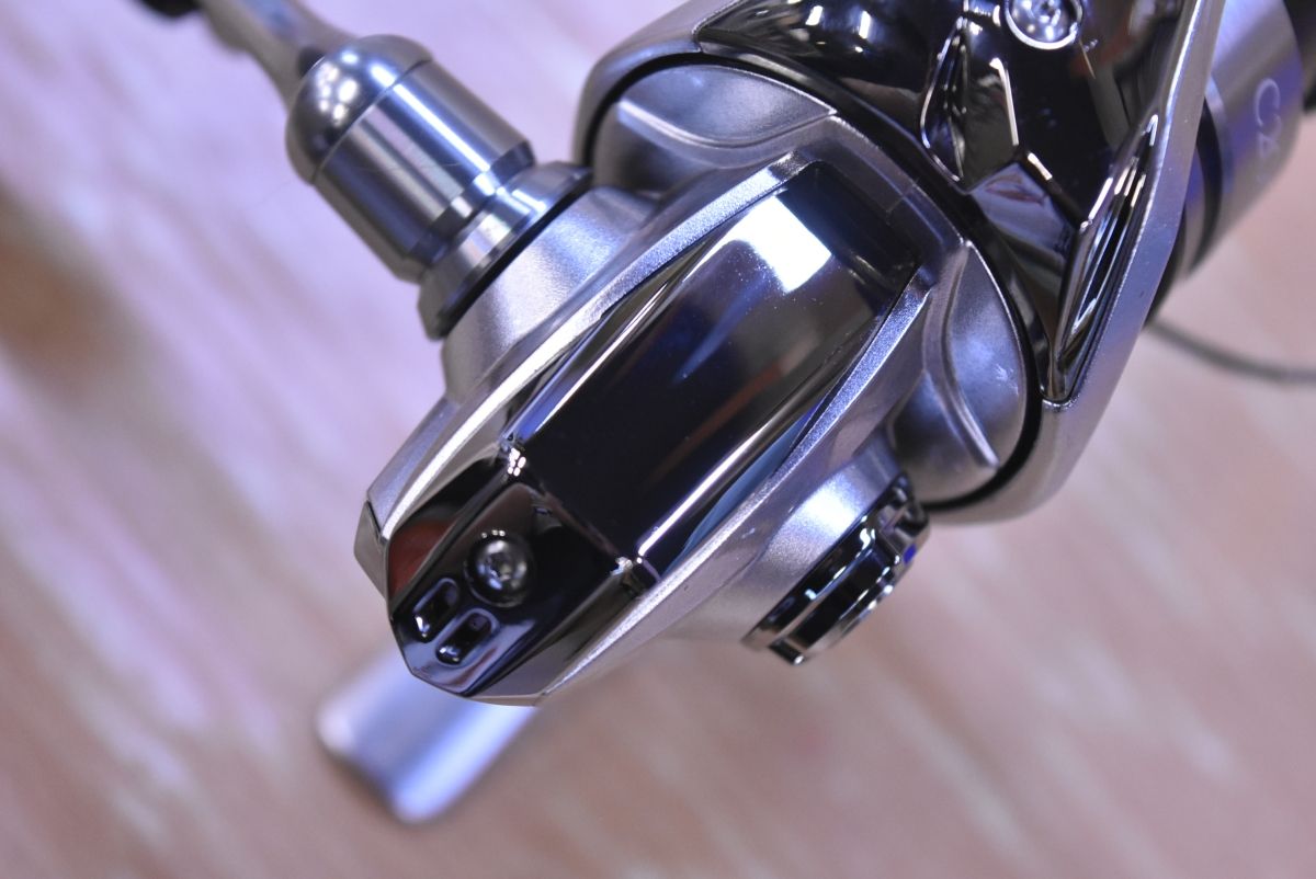 シマノ 19 ストラディック C2000S スピニングリール SHIMANO STRADIC
