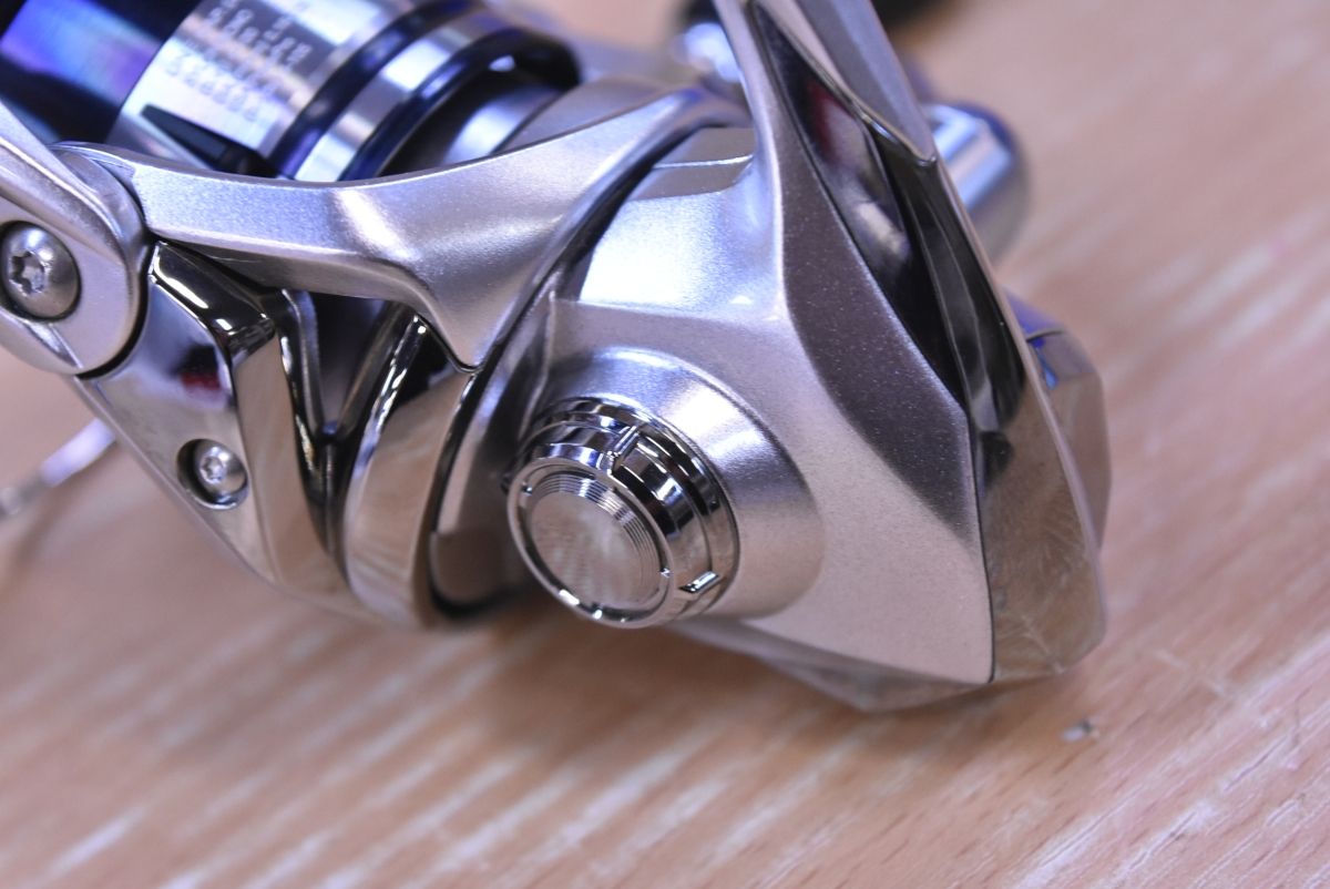 シマノ 19 ストラディック C2000S スピニングリール SHIMANO STRADIC