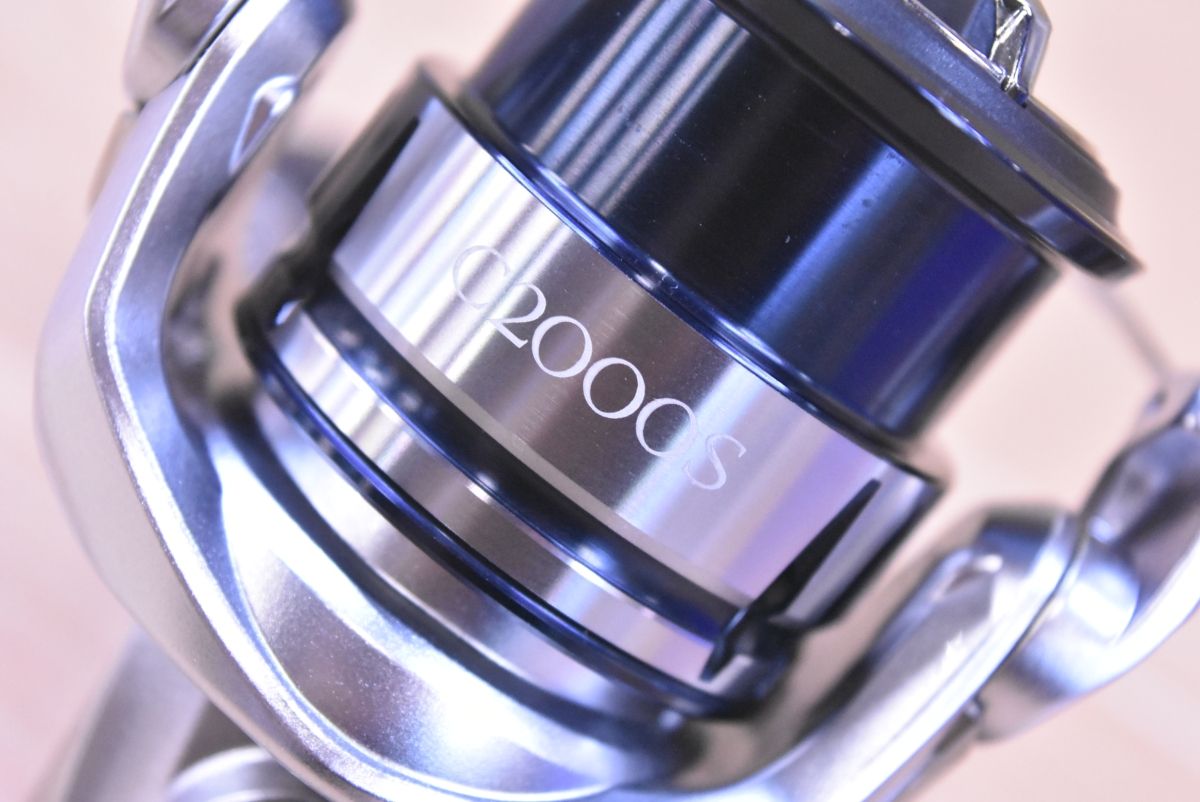 シマノ 19 ストラディック C2000S スピニングリール SHIMANO STRADIC