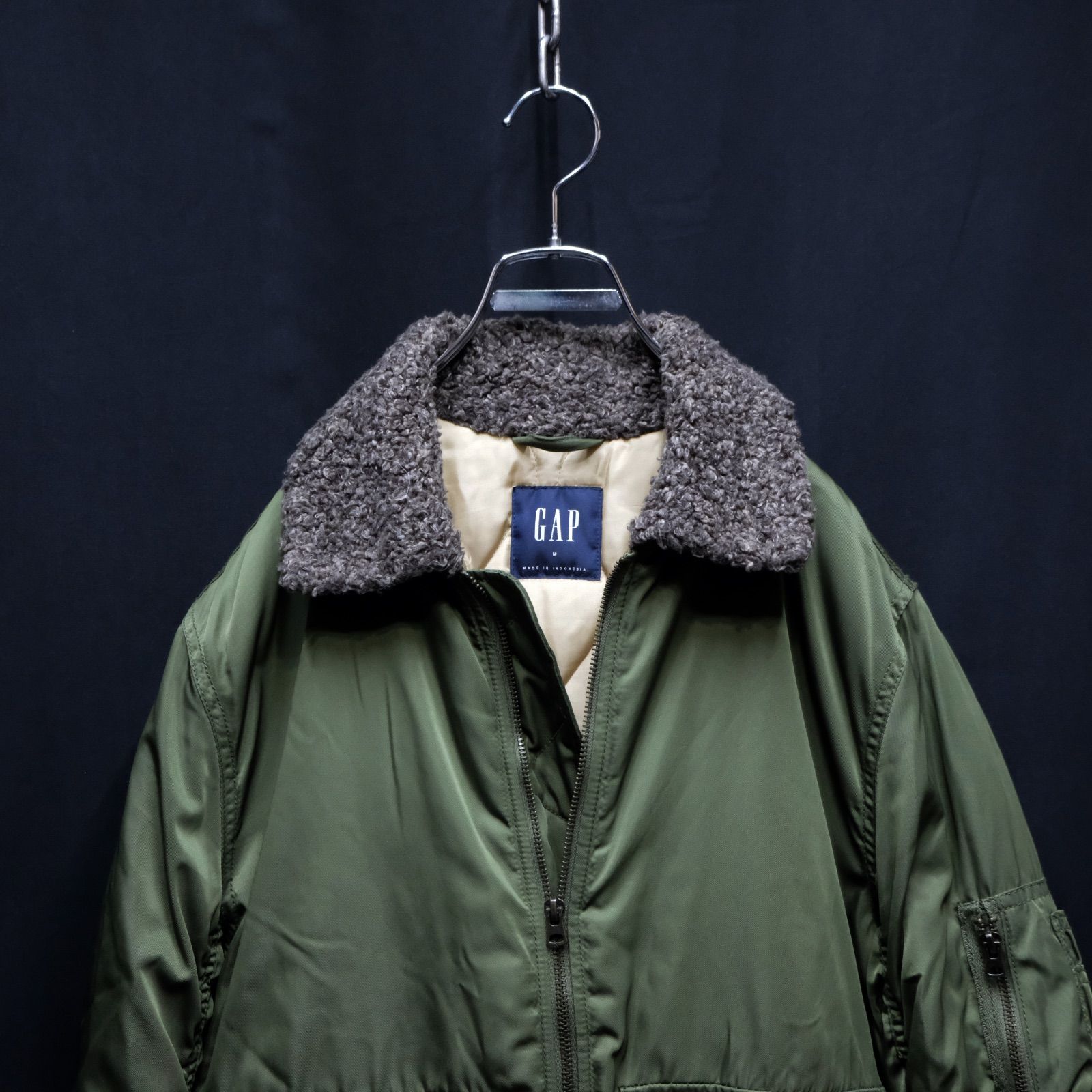 GAP ミリタリーフライトジャケット 中綿 Mサイズ B-15 B-10 G-1 MA-1
