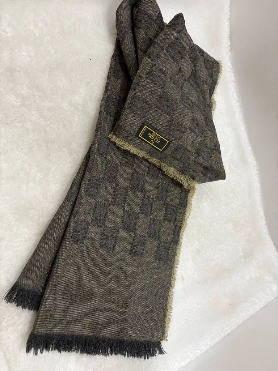 フェンディ FF ロゴ リバーシブル CHECK マフラー