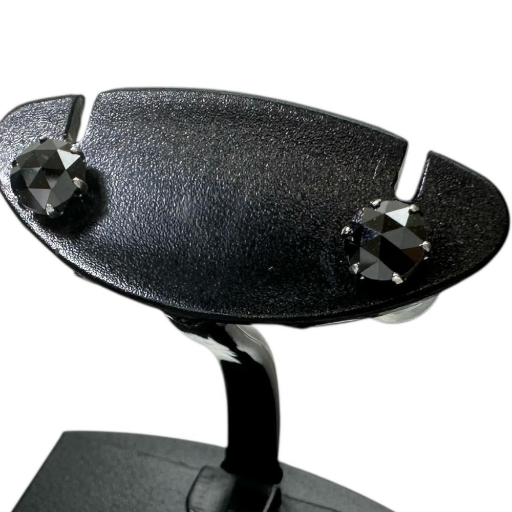 ブラックダイヤモンド 0 25 2 ct ピアス Pt 900プラチナ 5 g レディース NN