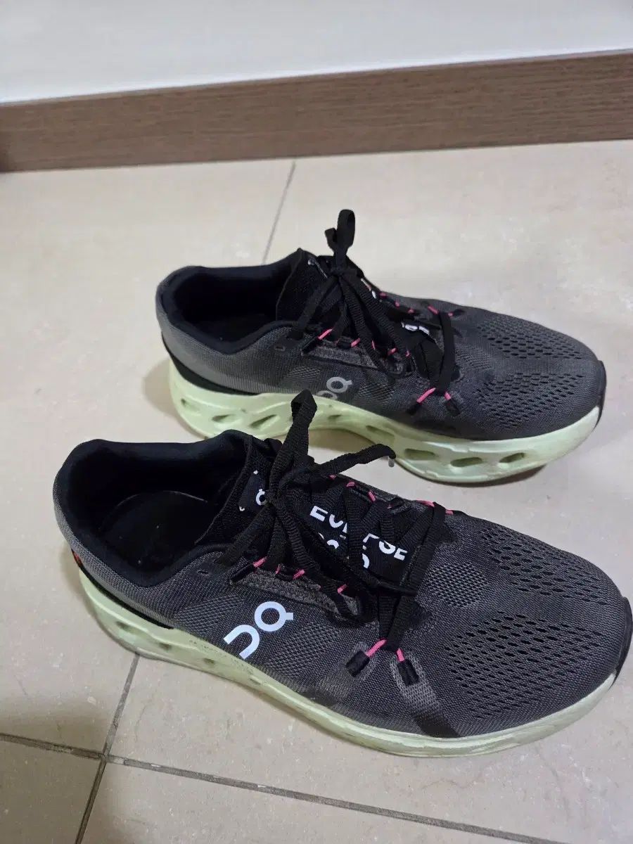 クラウド エクリプス