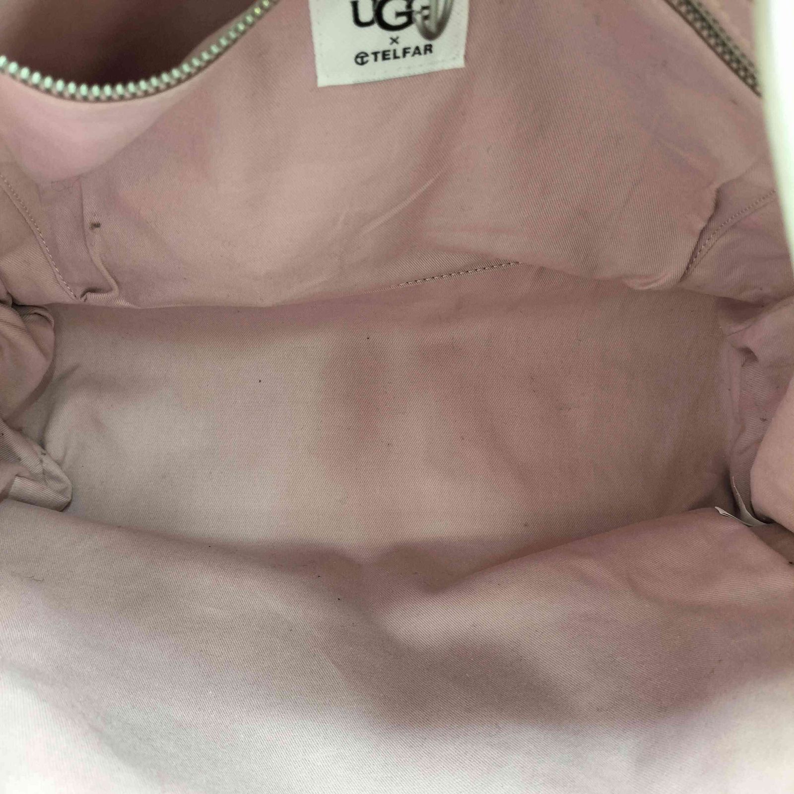 UGG(アグ) LARGE SHOPPER レディース 表記無 【中古】【ブランド古着バズストア】 アグ UGG LARGE SHOPPER レディース 表記無