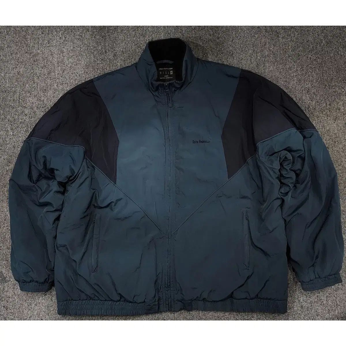 Urban Outfitters ツートン 起毛 オーバーサイズ ジップアップ ジャケット XL