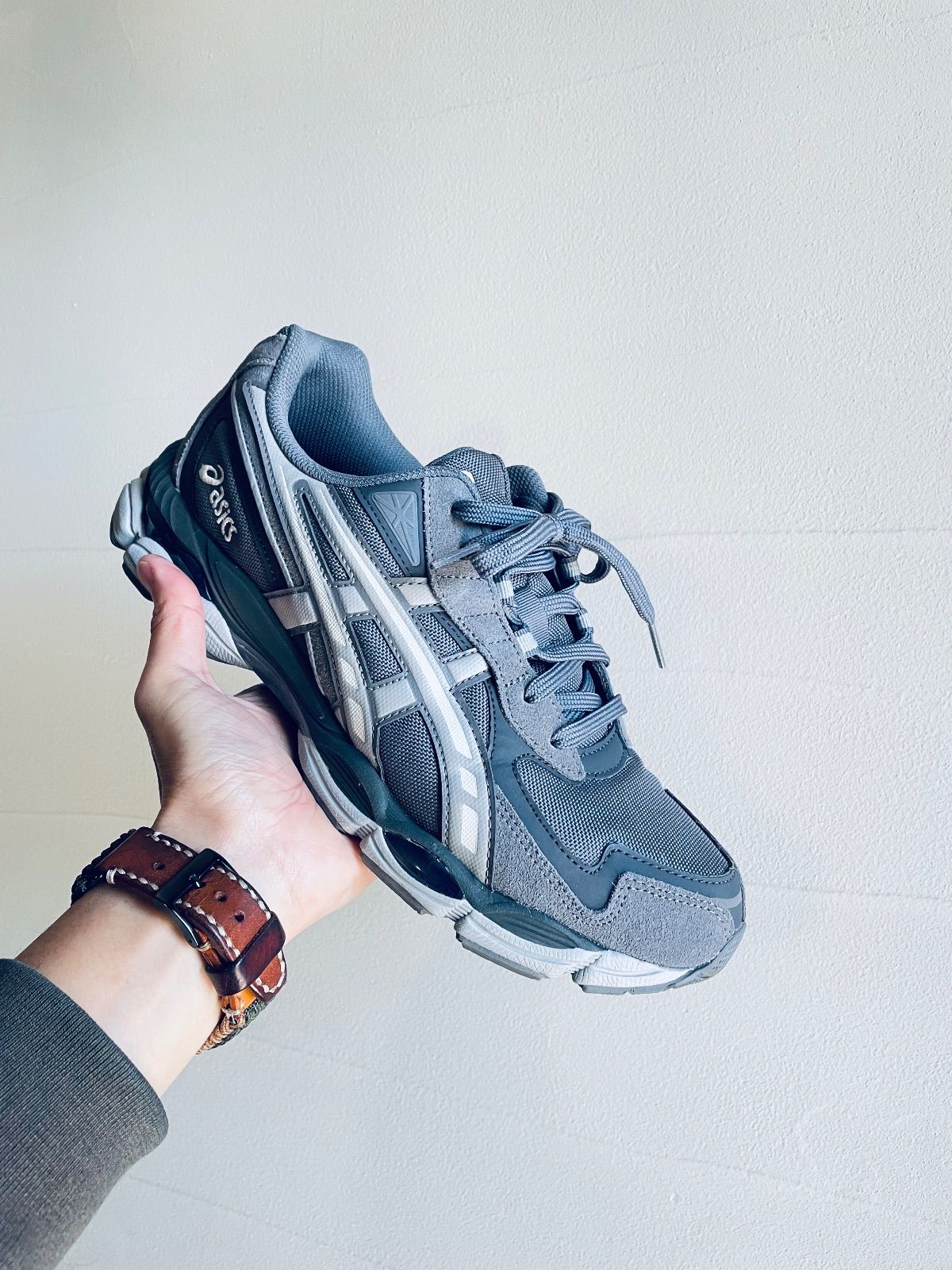 y樣専用購入24.5cm GEL-NYC 2055 1203A755.021（スニーカー）｜ASICS（アシックス）の