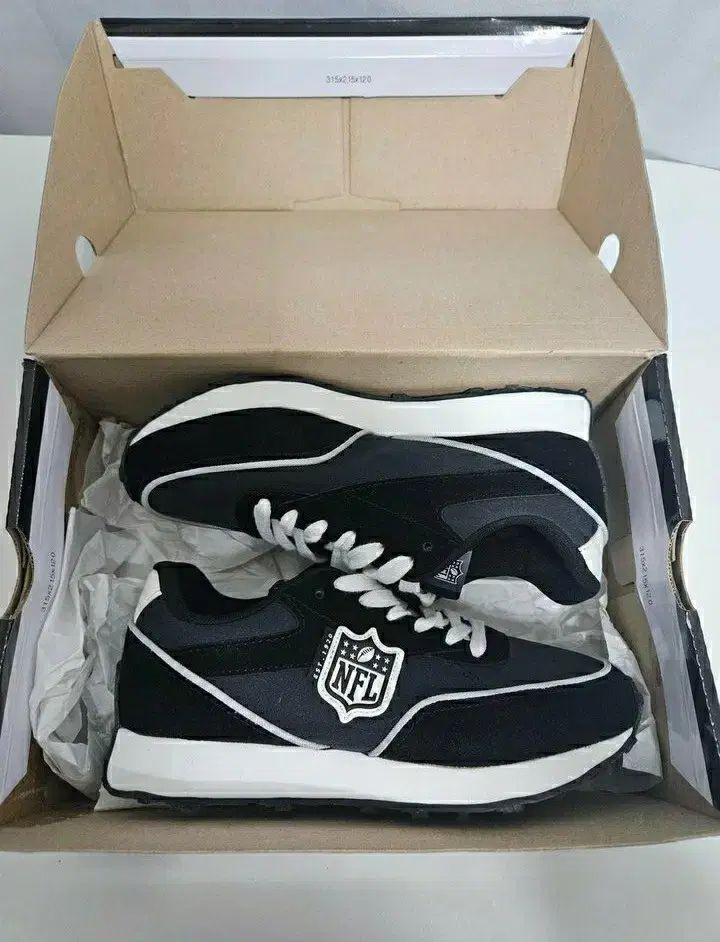 NFL 冬用シューズ ユニセックス サイズ 250