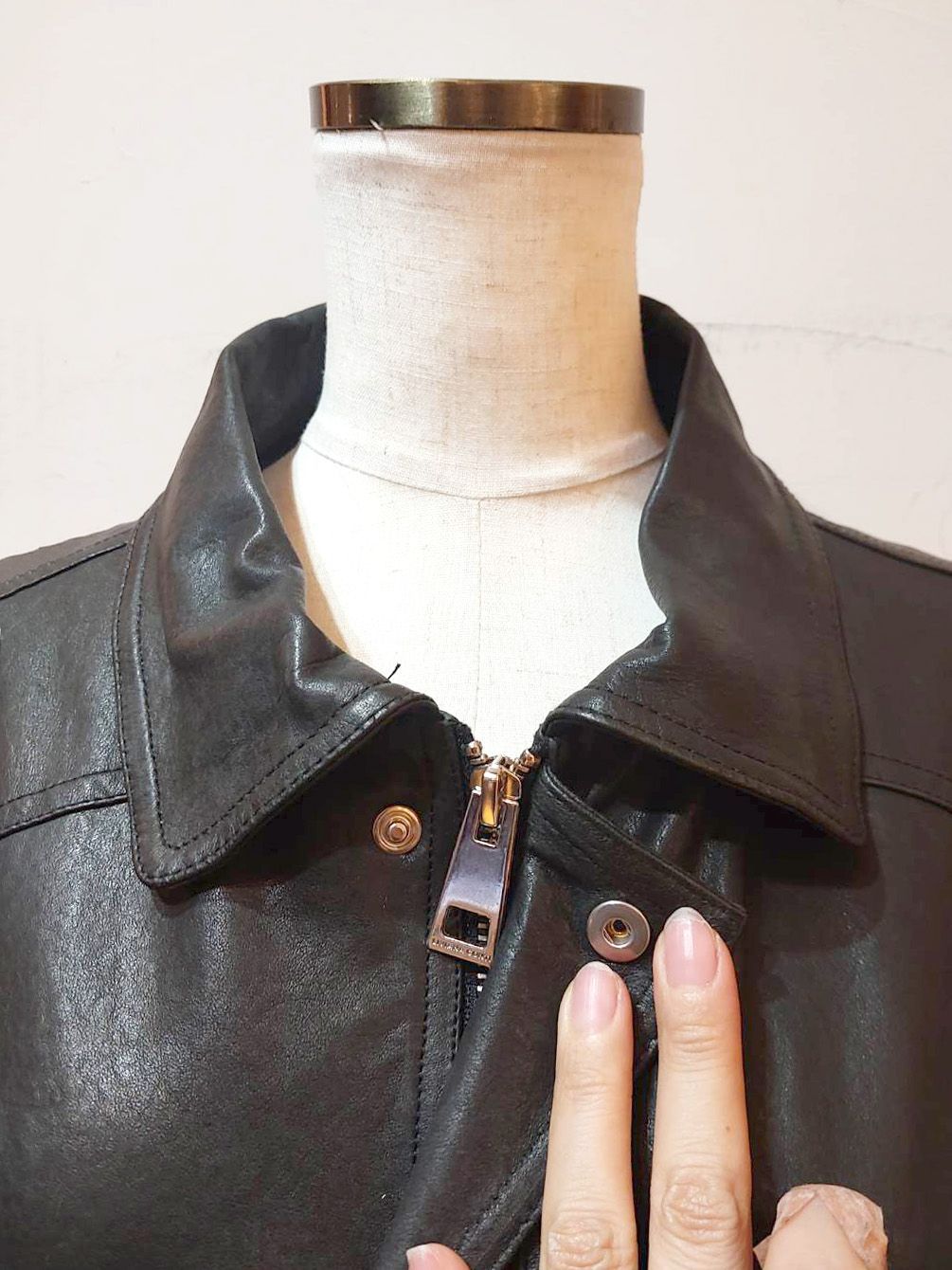 ノースリーブジャケット