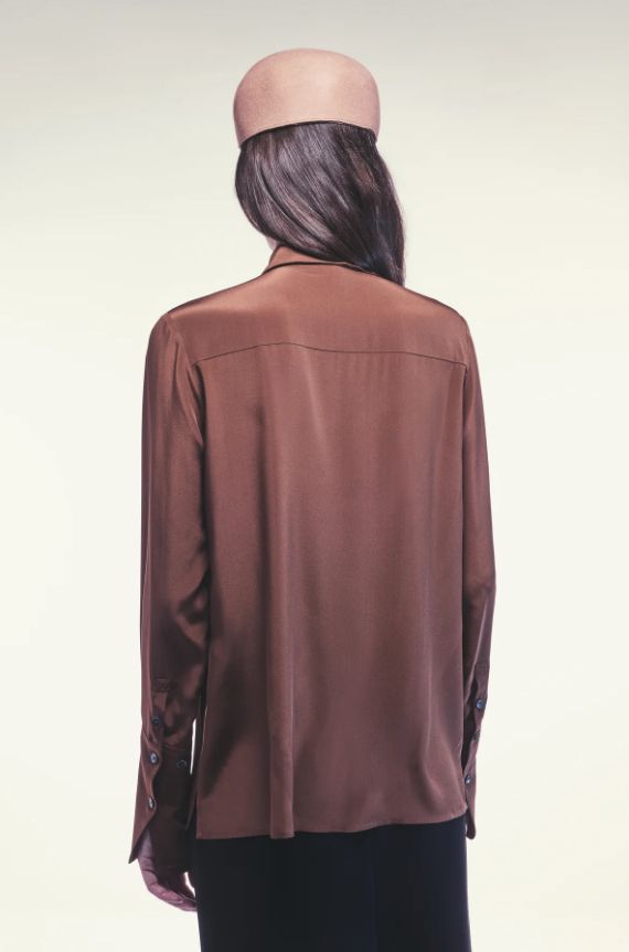 い LIVIANA CONTI リヴィアナコンティ シルクブラウス フリルブラウス サテンブラウス フォーマル パーティー オケージョン