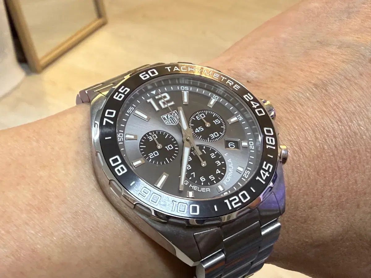 TAG Heuer タグ ホイヤー フォーミュラ1 クロノグラフ クォーツ時計