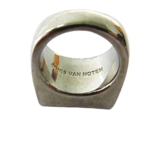 新品 M ドリスヴァンノッテン 23ss スクエアリング 指輪 銀 5200 新品 M ドリスヴァンノッテン 23ss スクエアリング 指輪 銀 5200 DRIES