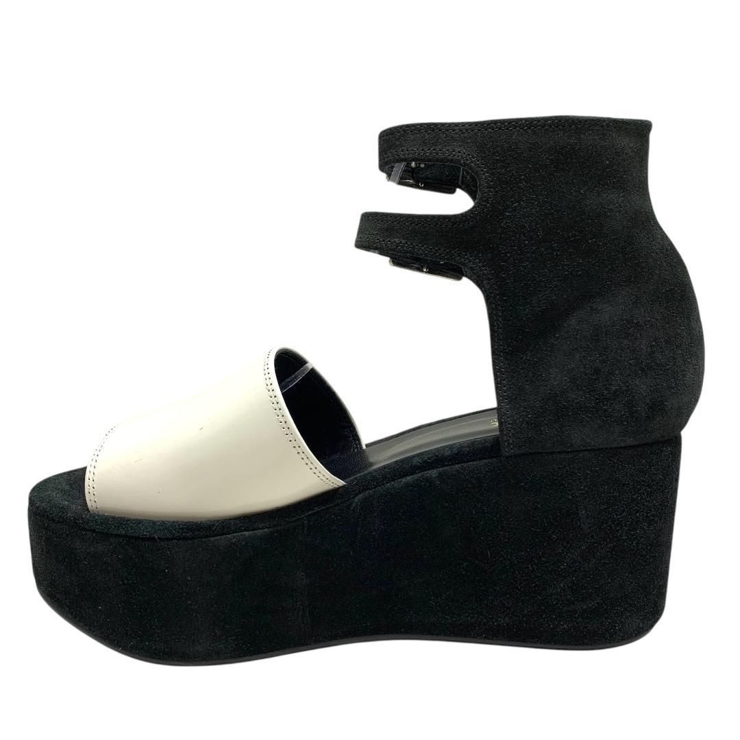 極美品】ピッピシック (24) サンダル ストラップ ベルト バイカラー