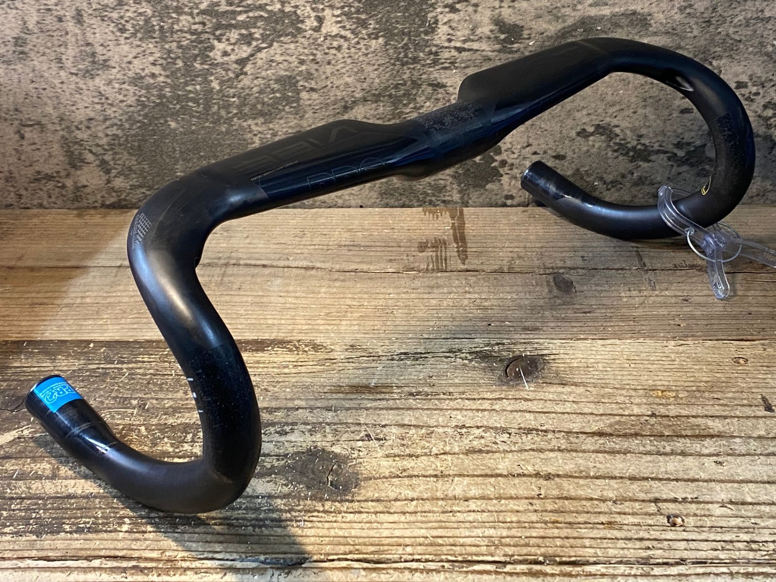 JF 636 プロ PRO VIBE AERO CARBON カーボン ドロップハンドル Φ31 8 mm エンドC C 400