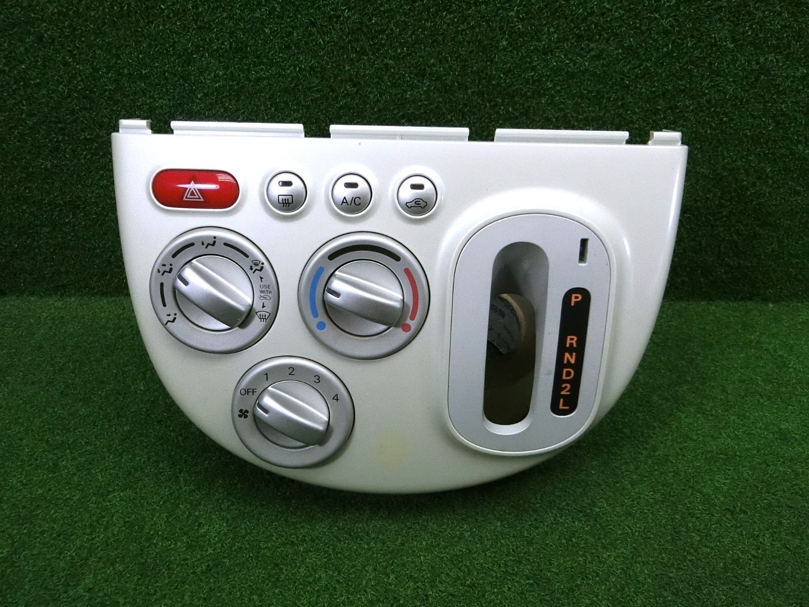 デイズ、ekワゴン、エアコンスイッチパネル デイズ、ekワゴン、エアコンスイッチパネル デイズ、ekワゴン