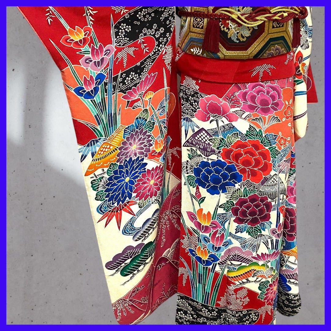 成人式振袖 京紅型染め
