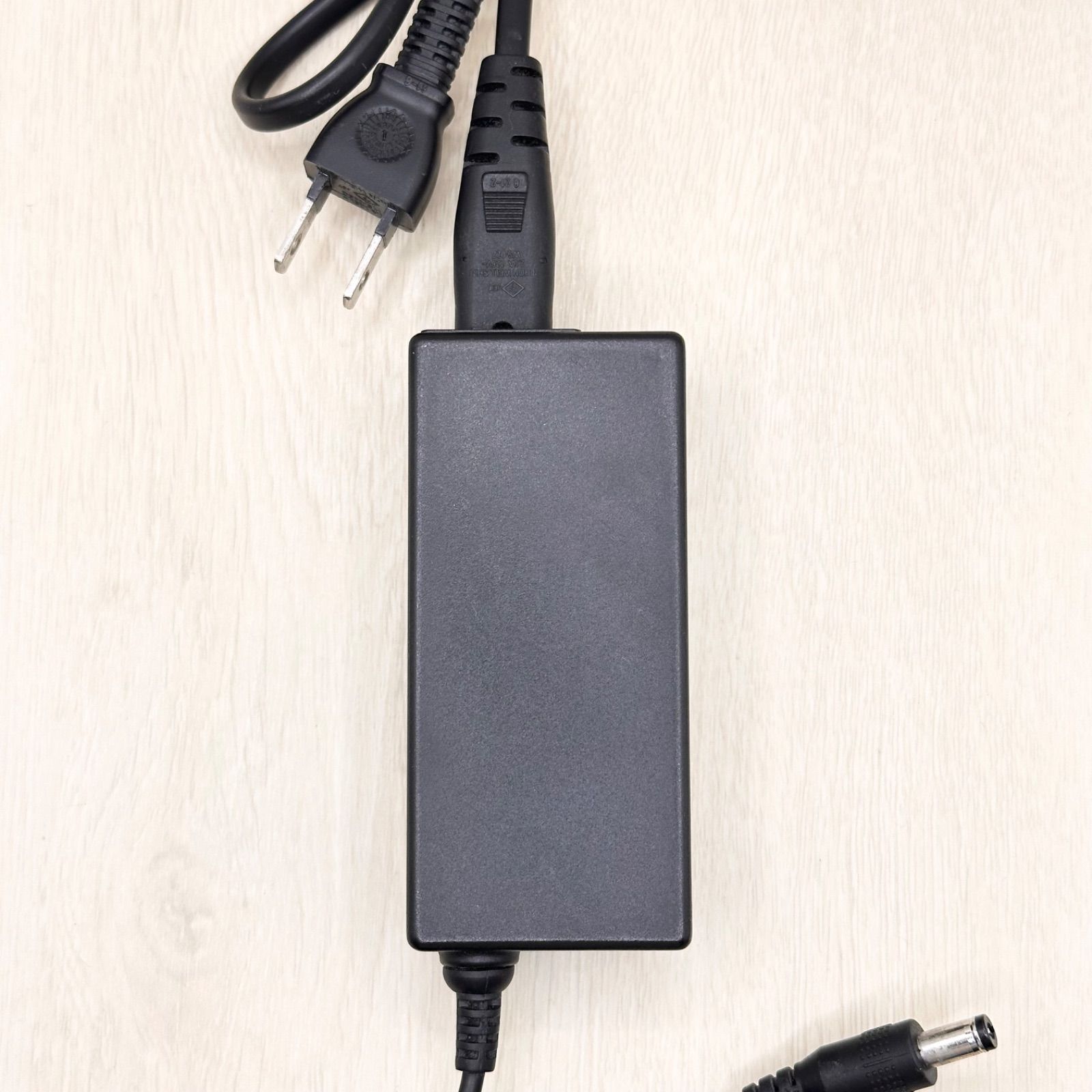 NSA40ED-190200 ハーマンカードン harman/kardon 純正 ACアダプター