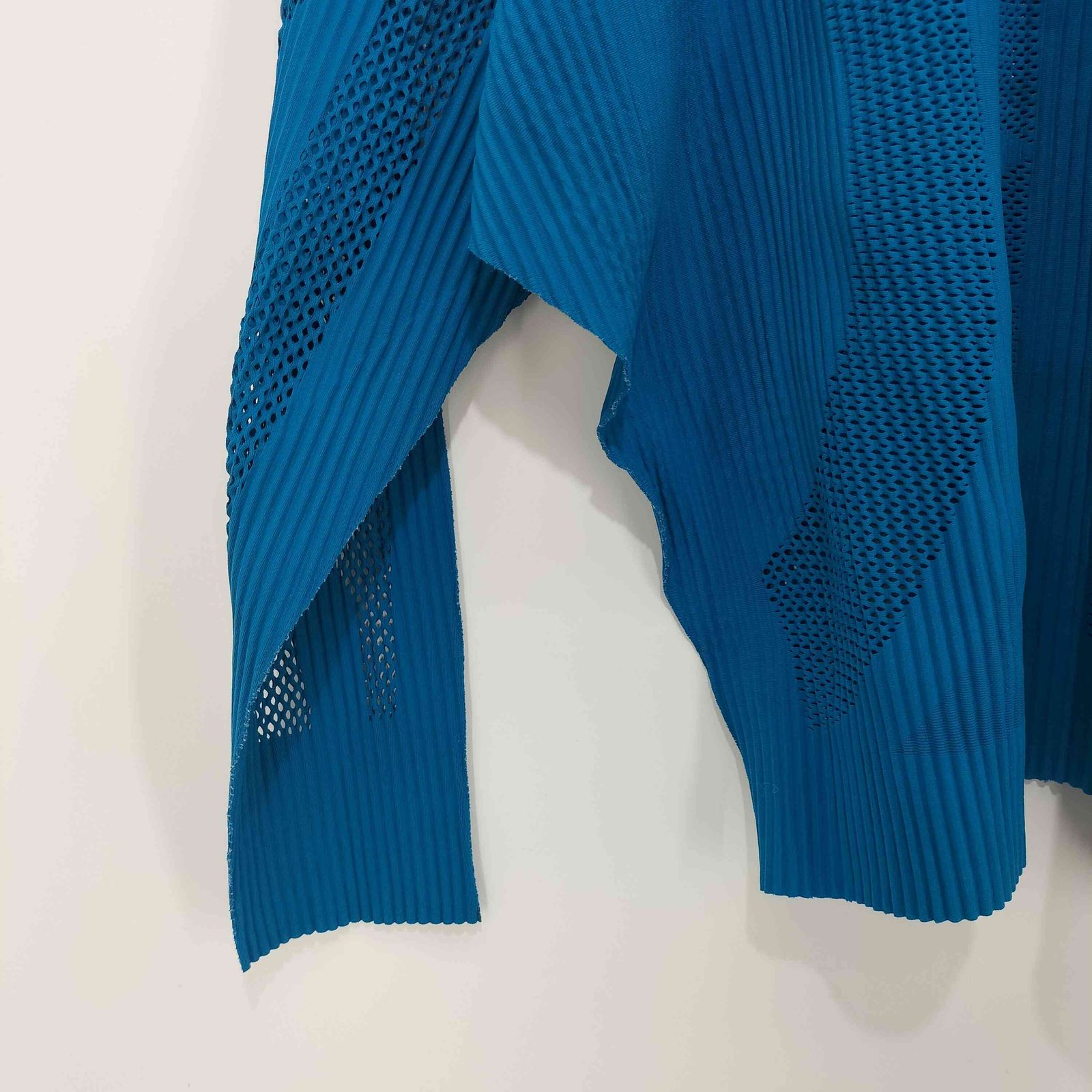 イッセイミヤケミー ISSEY MIYAKE me 21AW プリーツ メッシュ L/S