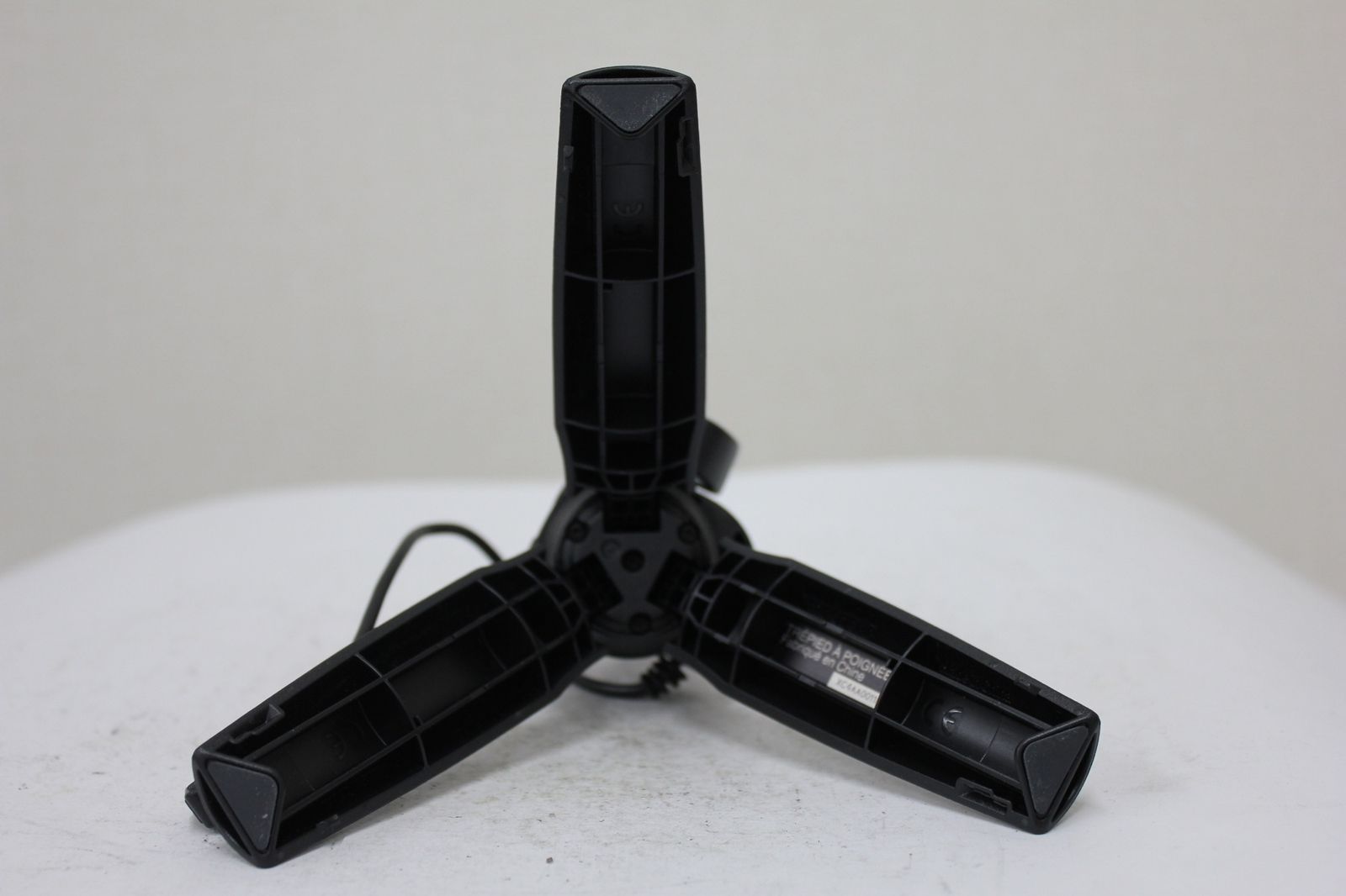 トライポッドグリップ e