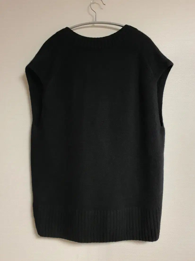  コス COS カシミア ニット ベスト S サイズ ベスト ジレ ベスト ジレ ビスチェ